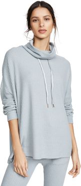 Lounge Pro Pullover Top