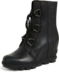 Joan of Arctic Wedge II Boots