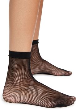 Micro Fishnet Sneaker Socks