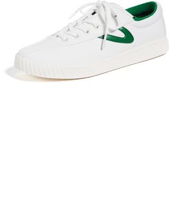 Nylite Sneakers