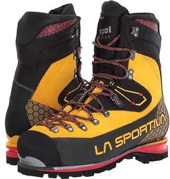 Nepal Cube GTX (Yellow) Men's Shoes