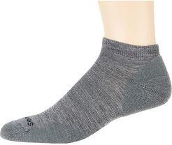 Athletic Light Elite Micro 2-Pack (Medium Gray) No Show Socks Shoes