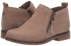 Mazin Cayto (Taupe Nubuck) Women's Zip Boots