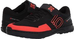 Kestrel Lace (Black/Solar Red/Grey Two) Men's Shoes