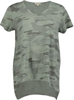 Camo Chic Boyfriend Short Sleeve T-Shirt (Coastal Sage) Women's Clothing