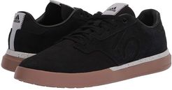 Sleuth (Black/Black/Gum) Women's Shoes