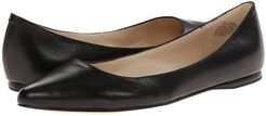 Speakup Flat - Wides (Black Leather) Women's Dress Flat Shoes