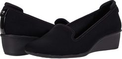 Winnefred Wedge (Black Stretch) Women's Shoes