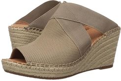 Colleen Mule (Mushroom) Women's Shoes