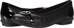 Sara Dahlia (Black Leather/Patent Combination) Women's Shoes