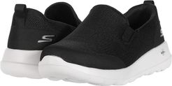 Go Walk Max - Clinched (Black/White) Men's Shoes