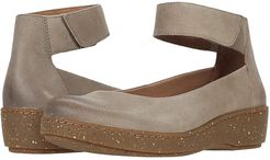 Emmie (Taupe Burnished Suede) Women's Shoes