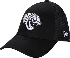 NFL Stretch Fit Neo 3930 -- Jacksonville Jaguars (Black) Caps