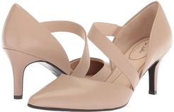 Suki (Tender Taupe) Women's 1-2 inch heel Shoes