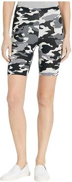 Wavy Camo Cotton High-Waist Bike Shorts (Black Camo) Women's Shorts