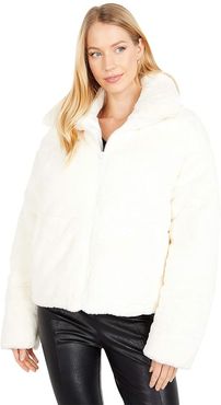 Billie Zip Front Short Faux Fur Coat (Ivory) Women's Clothing