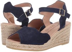 Lupa (Navy) Women's Shoes