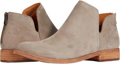 Renny (Taupe (Mustang) Suede) Women's Shoes