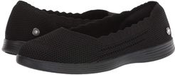 On-The-Go Capri (Black) Women's Flat Shoes