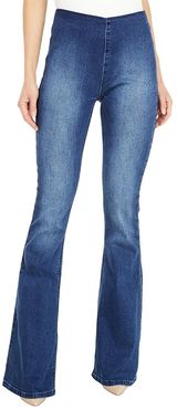 High-Rise Pull-On Flare in Medium Wash W1P6100 (Medium Wash) Women's Jeans