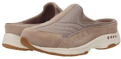 Traveltime 266 (Taupe) Women's Shoes