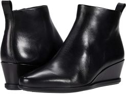 Shape 45 Wedge Ankle Boot (Black Cow Leather) Women's Shoes