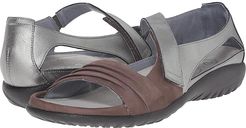 Papaki (Shiitake Nubuck/Sterling Leather) Women's  Shoes