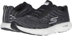 Go Run 7+ (Black/White) Women's Shoes