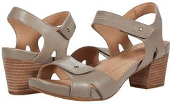 Un Palma Vibe (Taupe Leather) Women's Shoes