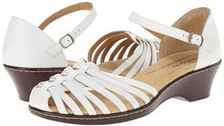 Tatianna - Soft Spots (White) Women's Slip on  Shoes