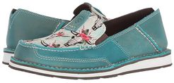 Cruiser (Shimmer Turquoise/Steers & Roses Print) Women's Slip on  Shoes