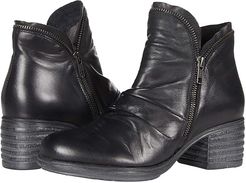 Grover (Black) Women's Shoes
