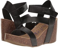 Hapuku (Black Dyecut PU) Women's Sandals