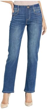 Gia Glider/Revolutionary Pull-On Straight Jeans in Cartersville (Cartersville) Women's Jeans