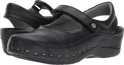 Strap Cloggy (Black Mighty Leather) Women's Clog Shoes