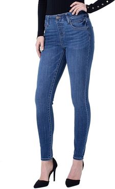 Petite Gia Glider Skinny Pull-On with Fake Fly in Cartersville (Cartersville) Women's Jeans