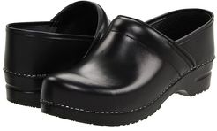 Professional Cabrio - Mens (Black Brush Off Leather) Men's Clog Shoes