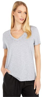 Short Sleeve Studded V-Neck Top (Silver Heather) Women's Clothing