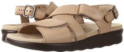 Huggy (Truffle) Women's Shoes