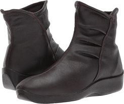 L19 (Cafe) Women's Zip Boots