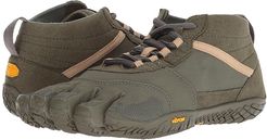 V-Trek (Military/Dark Grey) Men's Shoes