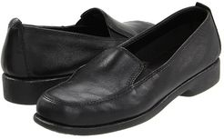 Heaven (Black Leather) Women's Flat Shoes