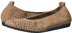 Lilly (Sand) Women's Flat Shoes