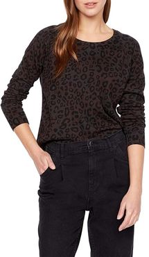 Spot On Popover Sweater (Dark Leo Camo) Women's Sweater