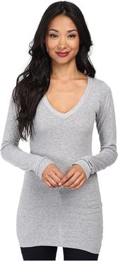 Fitted V-Neck Tee (Heather Grey) Women's Long Sleeve Pullover