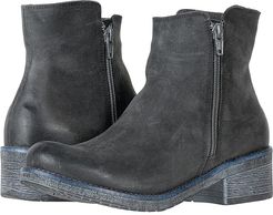 Wander (Brushed Oily Midnight Suede) Women's Boots