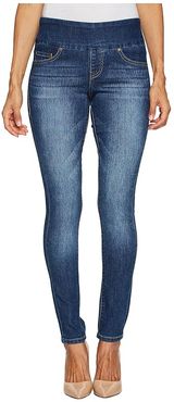 Petite Nora Pull-On Skinny Jeans (Durango Wash) Women's Jeans
