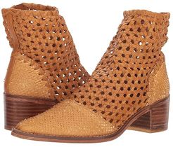 In the Loop Woven Boot (Taupe) Women's Pull-on Boots