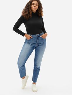 Curvy Cheeky Straight Jean by Everlane in Classic Blue Raw Hem, Size 35