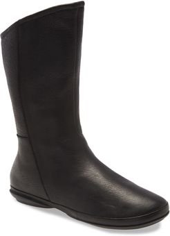 Right Water Resistant Boot